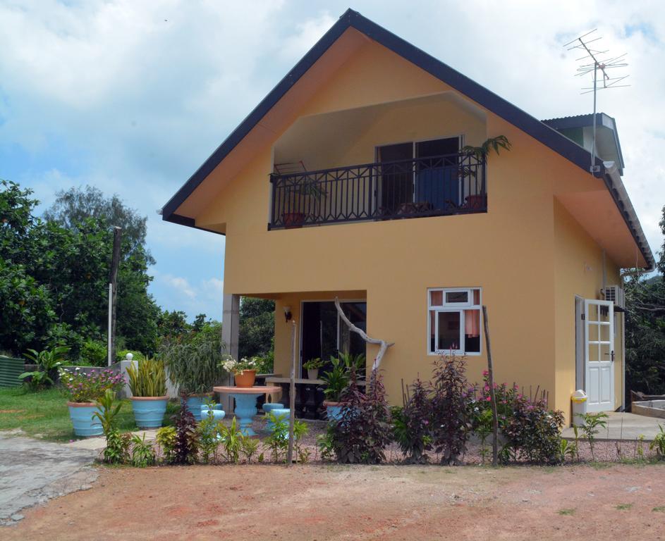 Mountain Lodge Anse Volbert Village 외부 사진