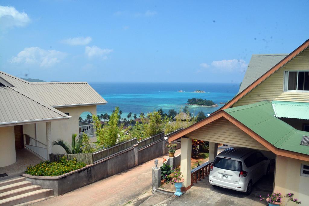 Mountain Lodge Anse Volbert Village 외부 사진
