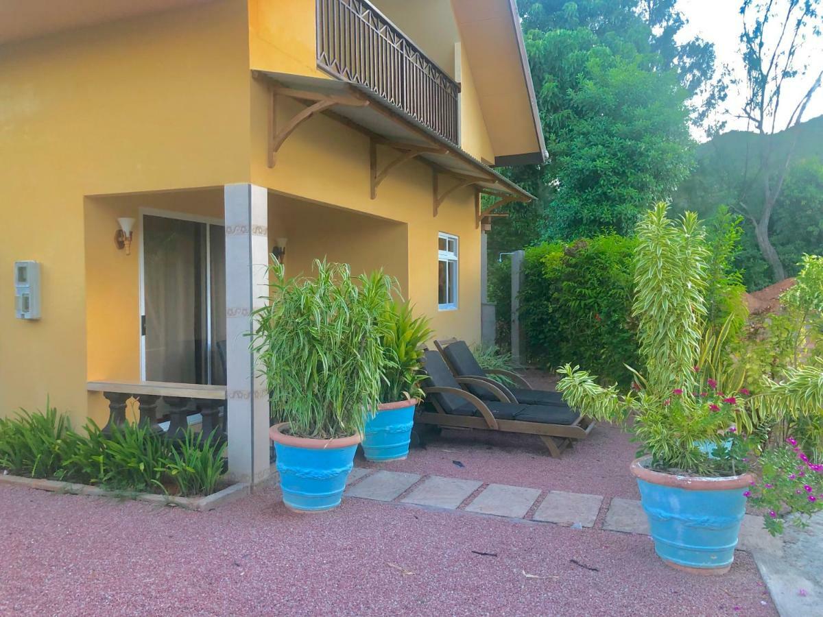 Mountain Lodge Anse Volbert Village 외부 사진