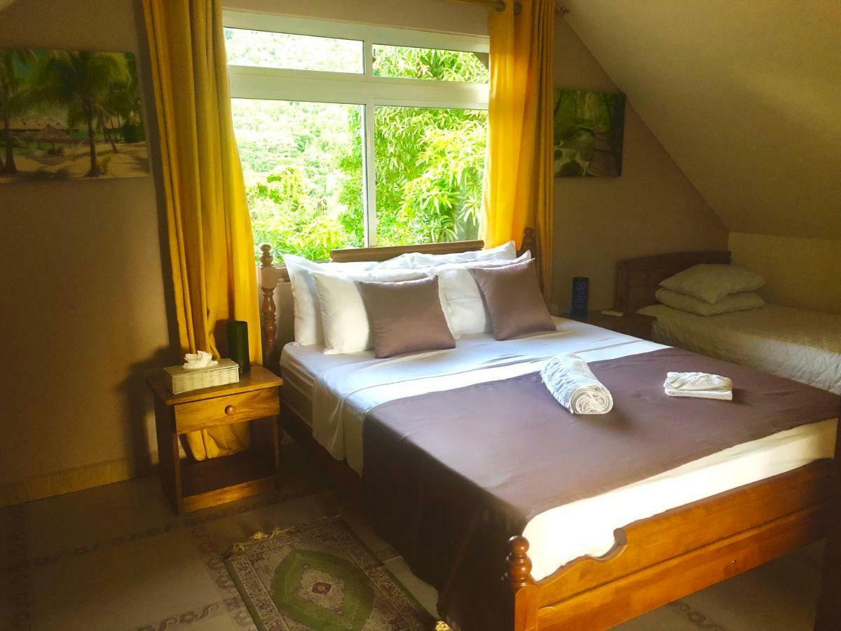 Mountain Lodge Anse Volbert Village 외부 사진