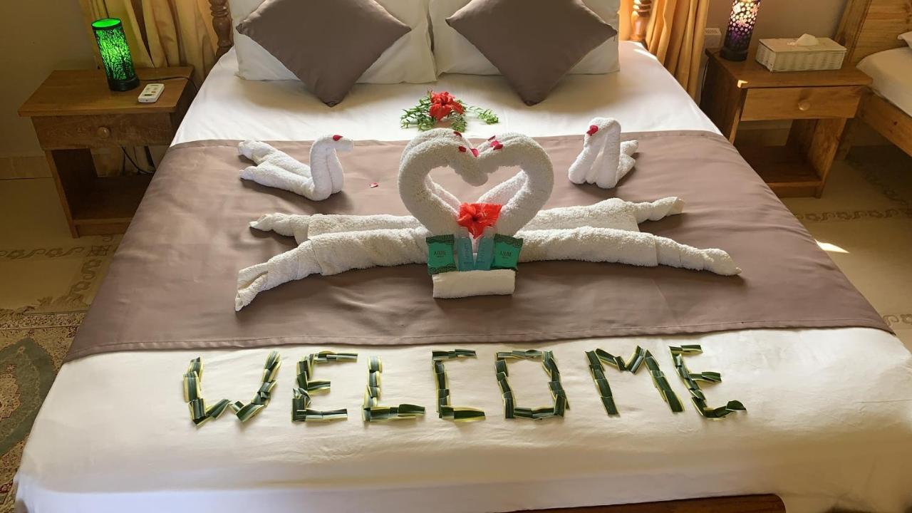 Mountain Lodge Anse Volbert Village 외부 사진